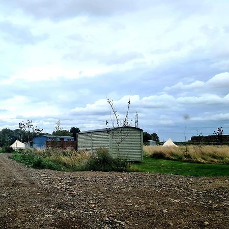 Boyce Fen Farm Retreat Glamping & Fishery Villa Wisbech Buitenkant foto